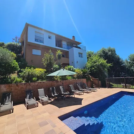 Villa Robles *